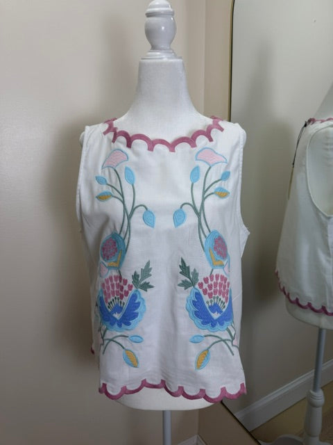 Floral embroidery scalloped tank