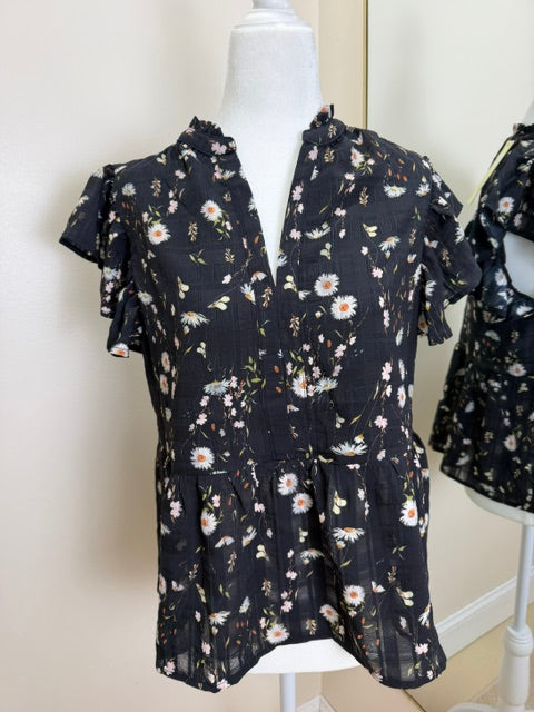 Black floral printed ruffle sleeve top